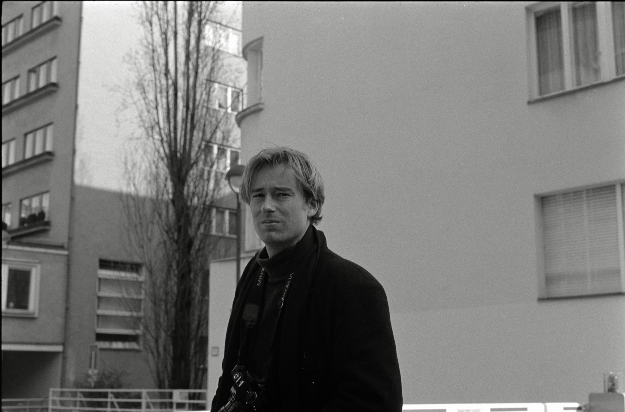 AHP F1993 03 006 sc240902 img17 NLP